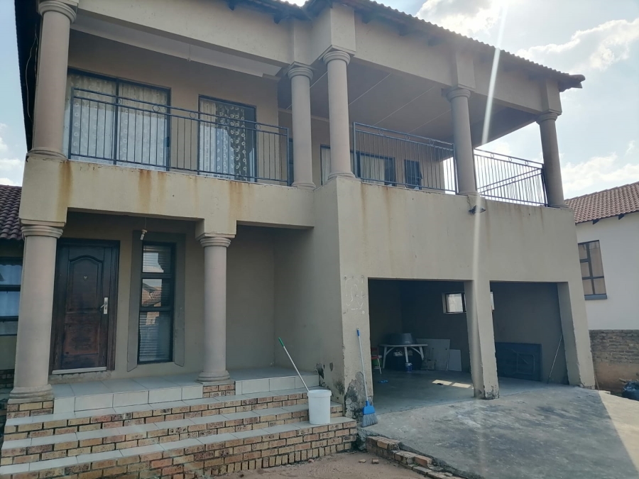 5 Bedroom Property for Sale in Tlhabane West North West